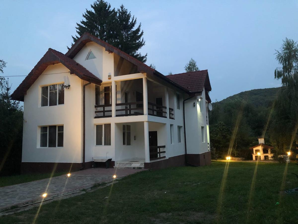 Privilegio 148 Sambata Sîmbăta de Sus Bagian luar foto
